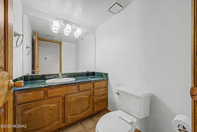 1383 W Tinna Place, Tucson, AZ 85745