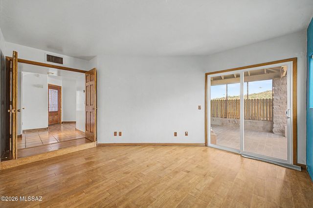 1383 W Tinna Place, Tucson, AZ 85745