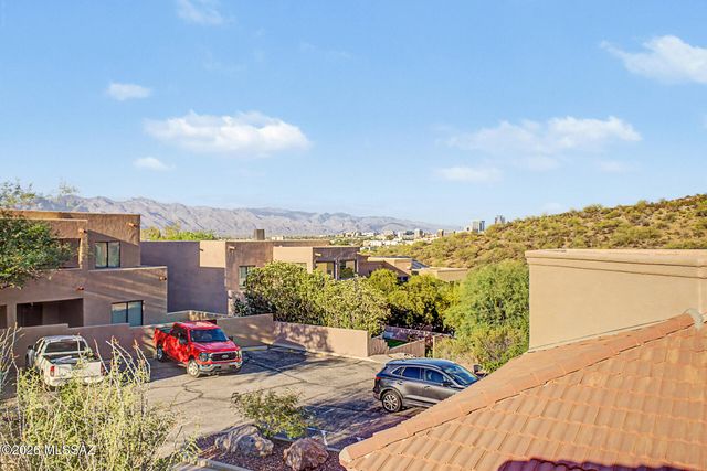 1383 W Tinna Place, Tucson, AZ 85745