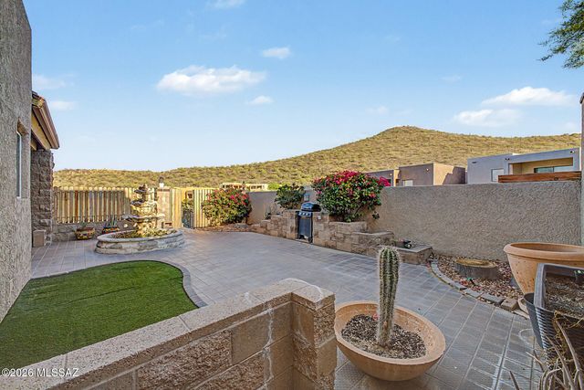 1383 W Tinna Place, Tucson, AZ 85745