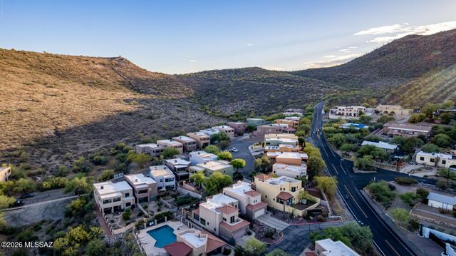 1383 W Tinna Place, Tucson, AZ 85745