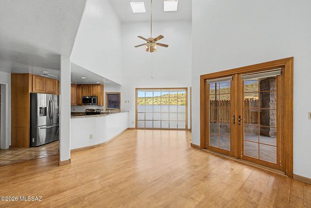 1383 W Tinna Place, Tucson, AZ 85745