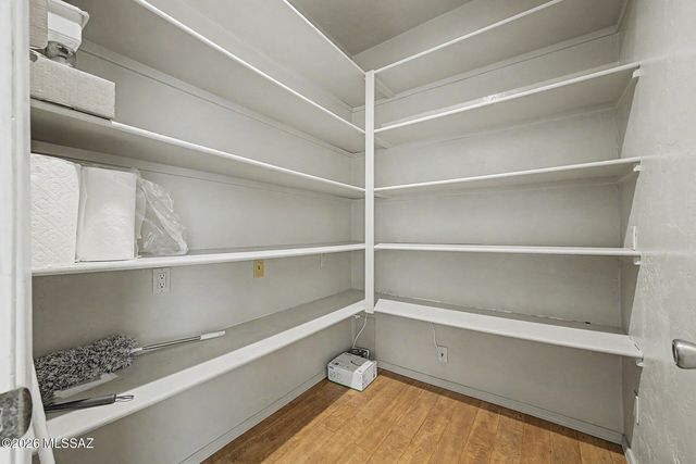 1383 W Tinna Place, Tucson, AZ 85745