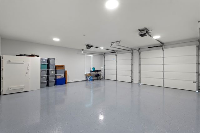 2408 Vz County Road 3104, Edgewood, TX 75117