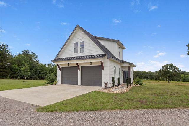 2408 Vz County Road 3104, Edgewood, TX 75117