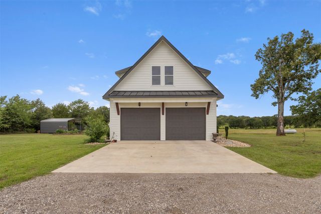 2408 Vz County Road 3104, Edgewood, TX 75117