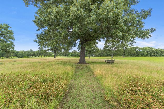 2408 Vz County Road 3104, Edgewood, TX 75117