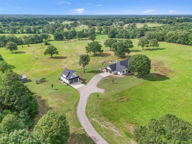 2408 Vz County Road 3104, Edgewood, TX 75117