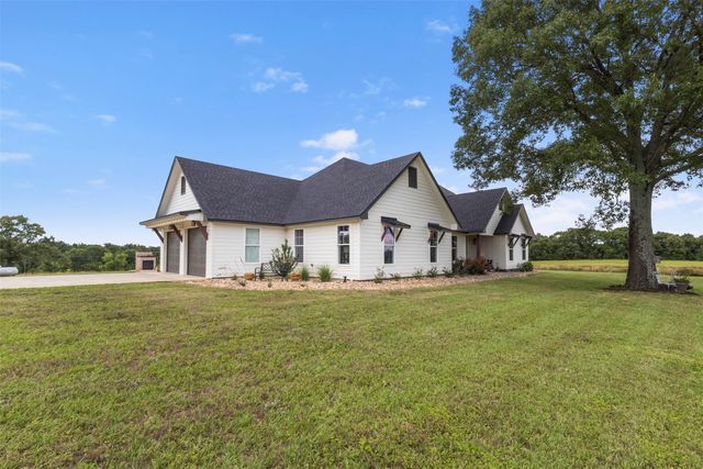 2408 Vz County Road 3104, Edgewood, TX 75117