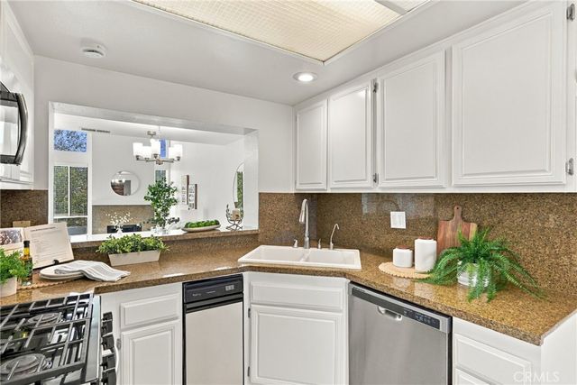 23186 Denia, Mission Viejo, CA 92692