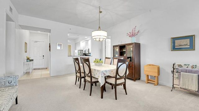 1 Harbour Isle Drive E Ph2, Fort Pierce, FL 34949