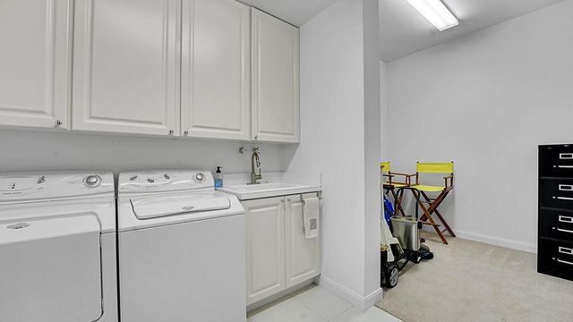 1 Harbour Isle Drive E Ph2, Fort Pierce, FL 34949