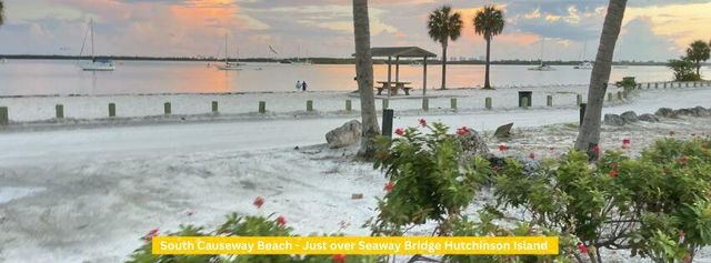 1 Harbour Isle Drive E Ph2, Fort Pierce, FL 34949