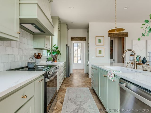 36 Hill Street, Carlton Landing, OK 74432