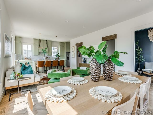 36 Hill Street, Carlton Landing, OK 74432