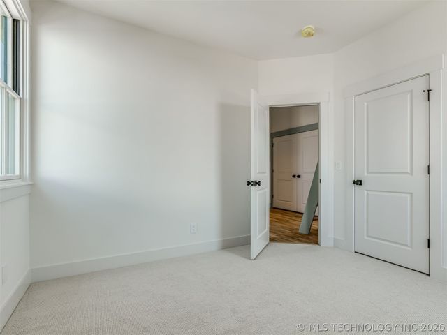 36 Hill Street, Carlton Landing, OK 74432