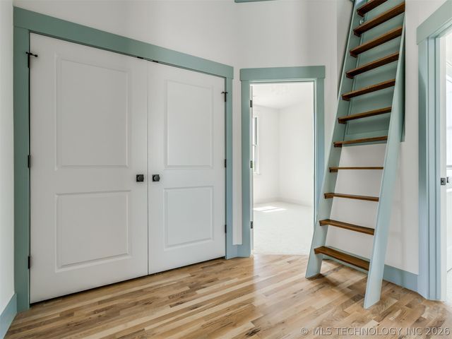 36 Hill Street, Carlton Landing, OK 74432