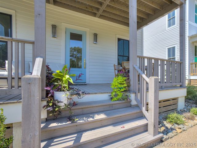 36 Hill Street, Carlton Landing, OK 74432