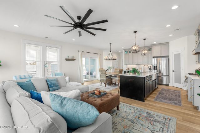 1304 Bonito Lane, Carolina Beach, NC 28428