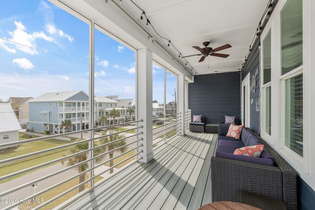 1304 Bonito Lane, Carolina Beach, NC 28428
