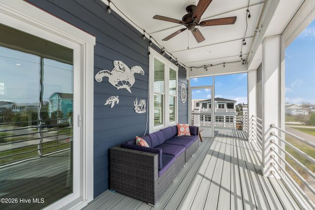 1304 Bonito Lane, Carolina Beach, NC 28428