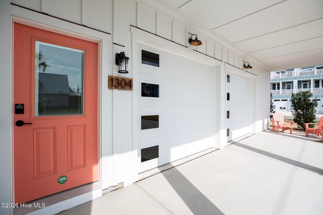 1304 Bonito Lane, Carolina Beach, NC 28428