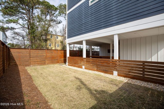 1304 Bonito Lane, Carolina Beach, NC 28428