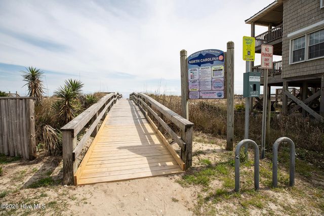 1304 Bonito Lane, Carolina Beach, NC 28428