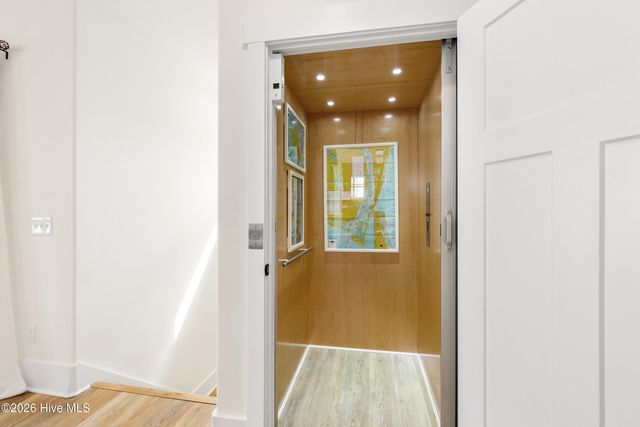 1304 Bonito Lane, Carolina Beach, NC 28428