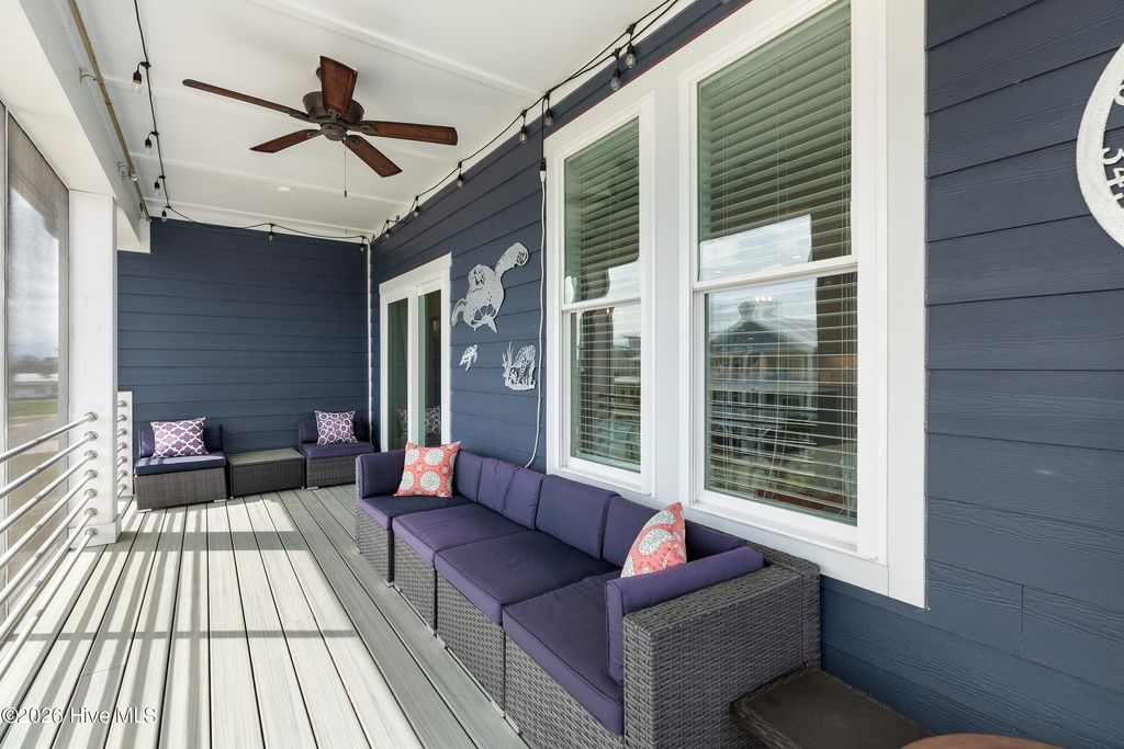 Image 25 of property listing at 1304 Bonito Lane, Carolina Beach, NC 28428