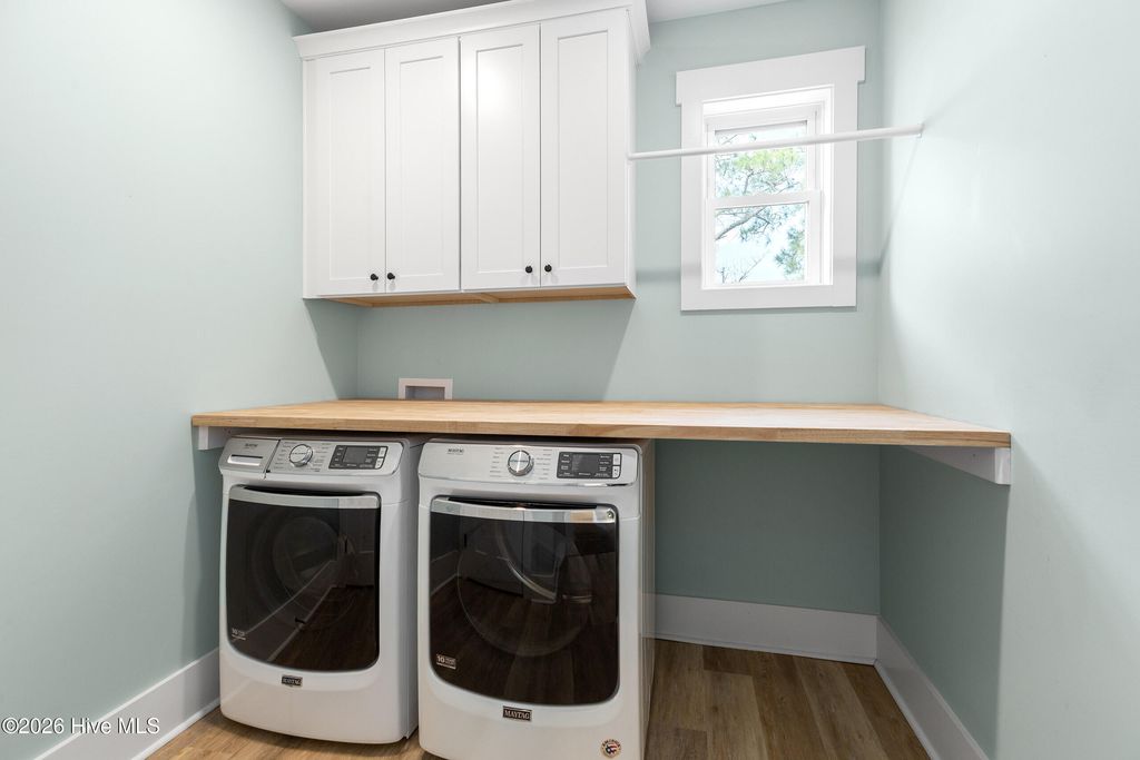 Image 31 of property listing at 1304 Bonito Lane, Carolina Beach, NC 28428