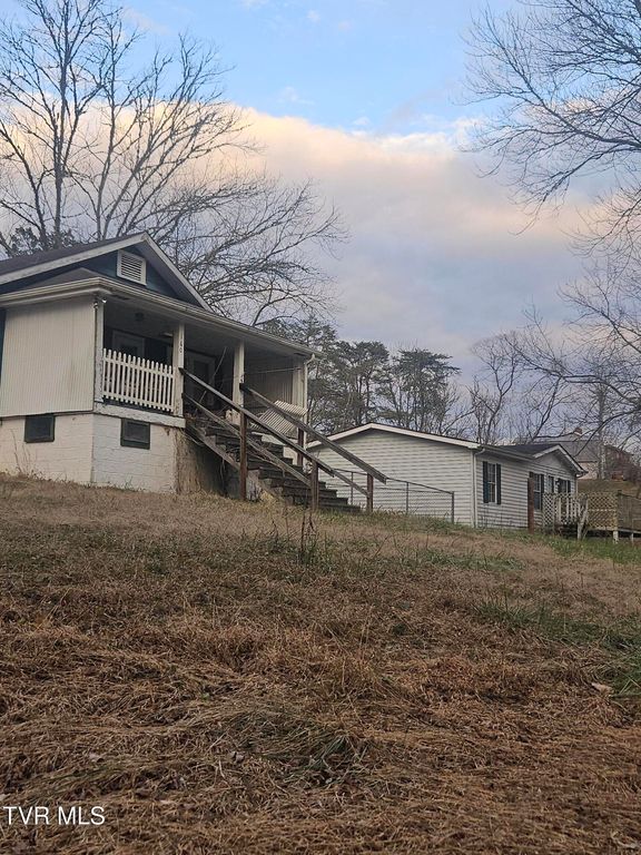 160 Cherokee Drive, Gate City, VA 24251