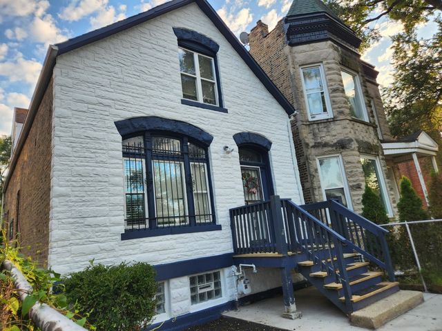 2825 W Lexington Street, Chicago, IL 60612