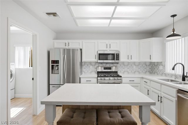 2529 Highvale Drive, Las Vegas, NV 89134