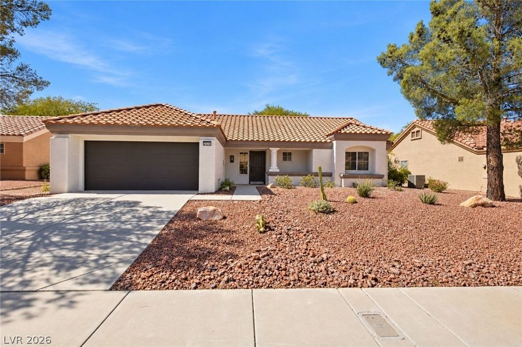 2529 Highvale Drive, Las Vegas, NV 89134 — photo 4