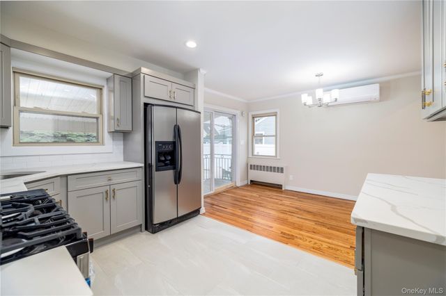 3883 Franklin Avenue, Seaford, NY 11783