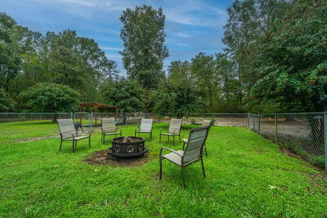 1155 Highway 61, Ridgeville, SC 29472