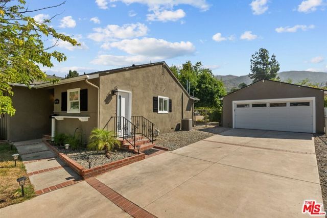 10780 Deliban Street, Tujunga (los Angeles), CA 91042