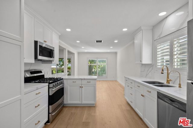 10780 Deliban Street, Tujunga (los Angeles), CA 91042