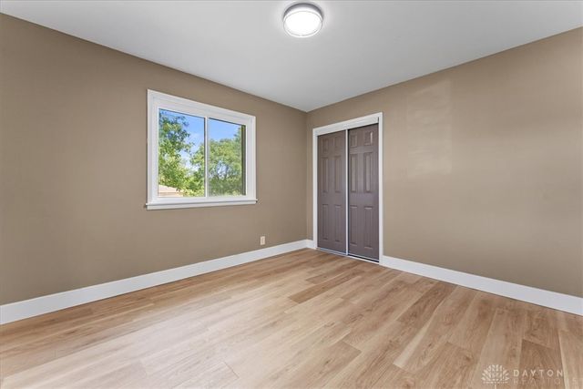 68 Skyline Drive, Enon Vlg, OH 45323