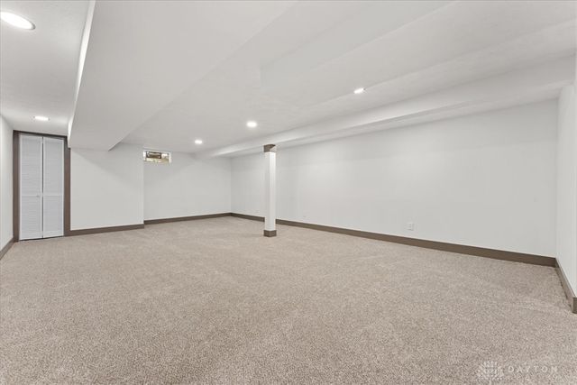 68 Skyline Drive, Enon Vlg, OH 45323
