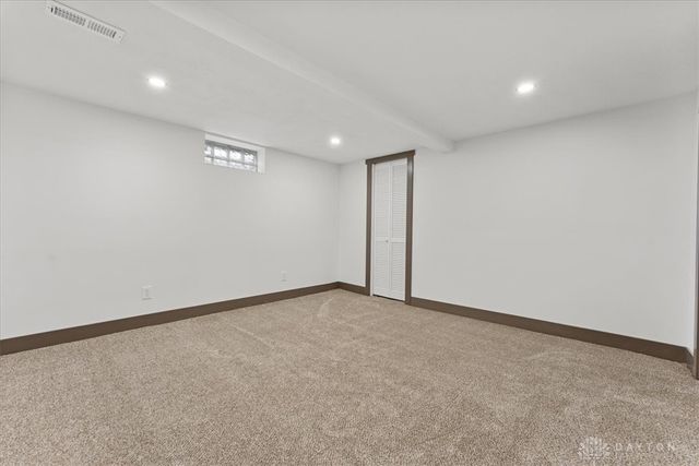 68 Skyline Drive, Enon Vlg, OH 45323