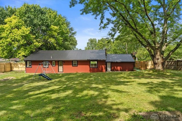 68 Skyline Drive, Enon Vlg, OH 45323