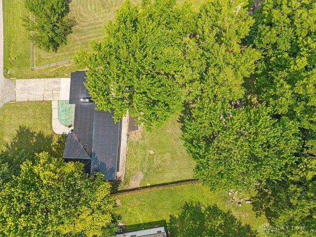 68 Skyline Drive, Enon Vlg, OH 45323
