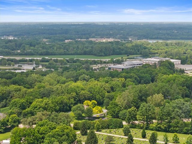 68 Skyline Drive, Enon Vlg, OH 45323