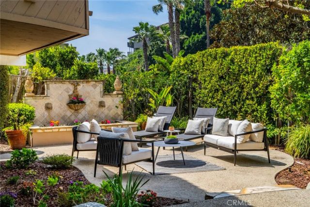 431 Nyes Place, Laguna Beach, CA 92651