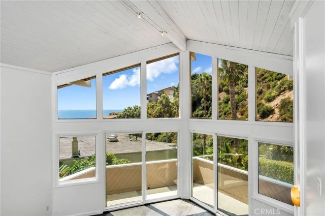 431 Nyes Place, Laguna Beach, CA 92651