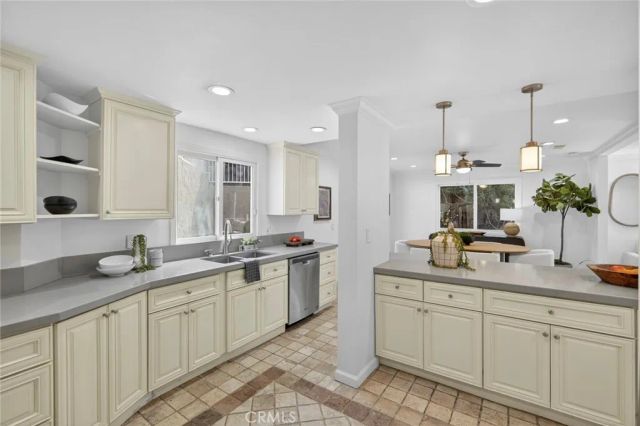 431 Nyes Place, Laguna Beach, CA 92651