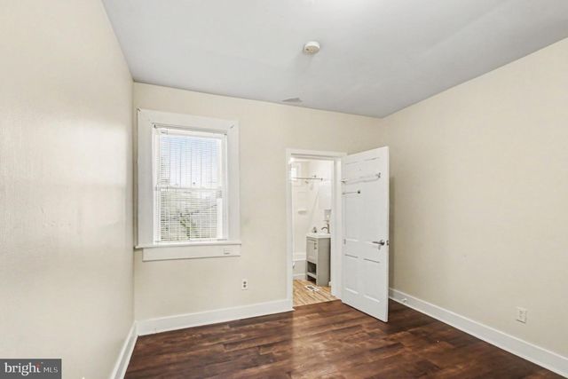 229 S FREMONT AVE, Baltimore, MD 21230