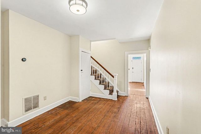 229 S FREMONT AVE, Baltimore, MD 21230